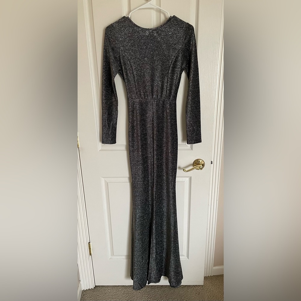 Womens sparkly backless prom dress, never worn